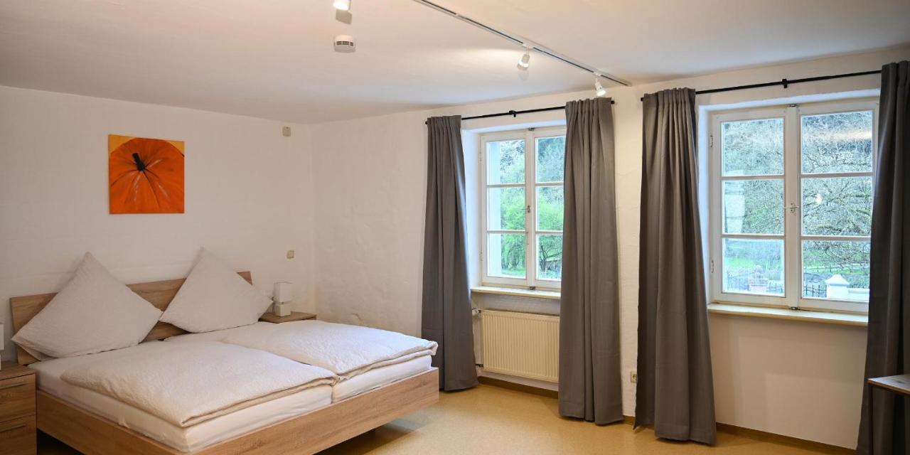 Ferienappartements Intour Ockfen Bagian luar foto