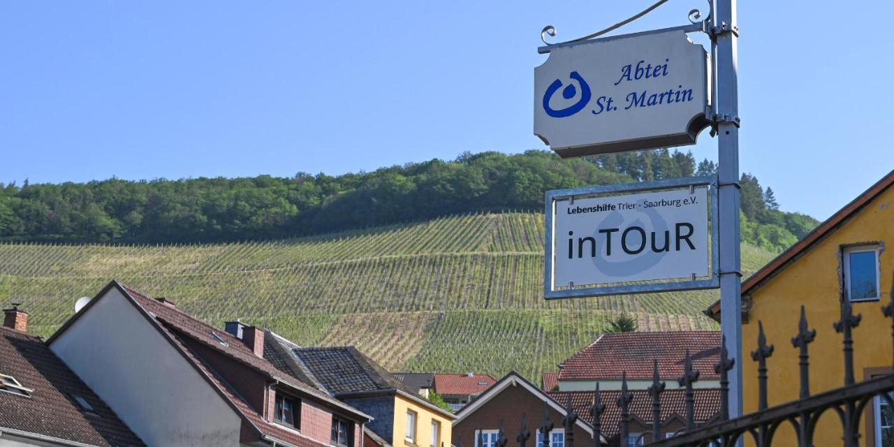 Ferienappartements Intour Ockfen Bagian luar foto